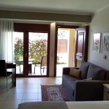 Adelais App Apartament Tsoukaládhes