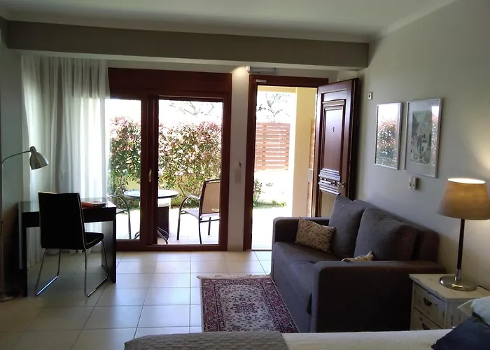 Adelais App Apartment Tsoukaladhes